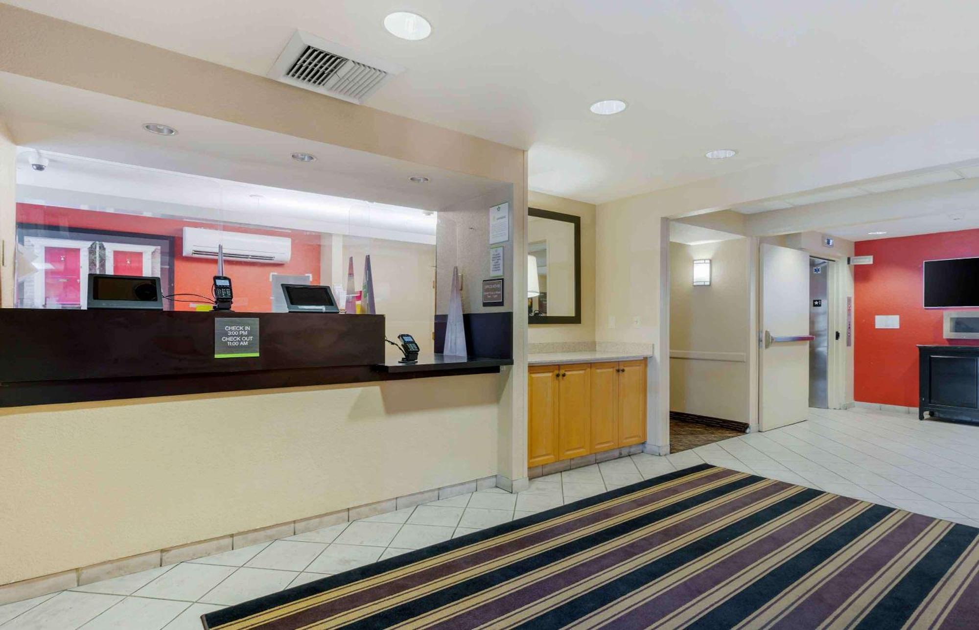 Extended Stay America Suites - Pleasanton - Chabot Dr Exterior photo