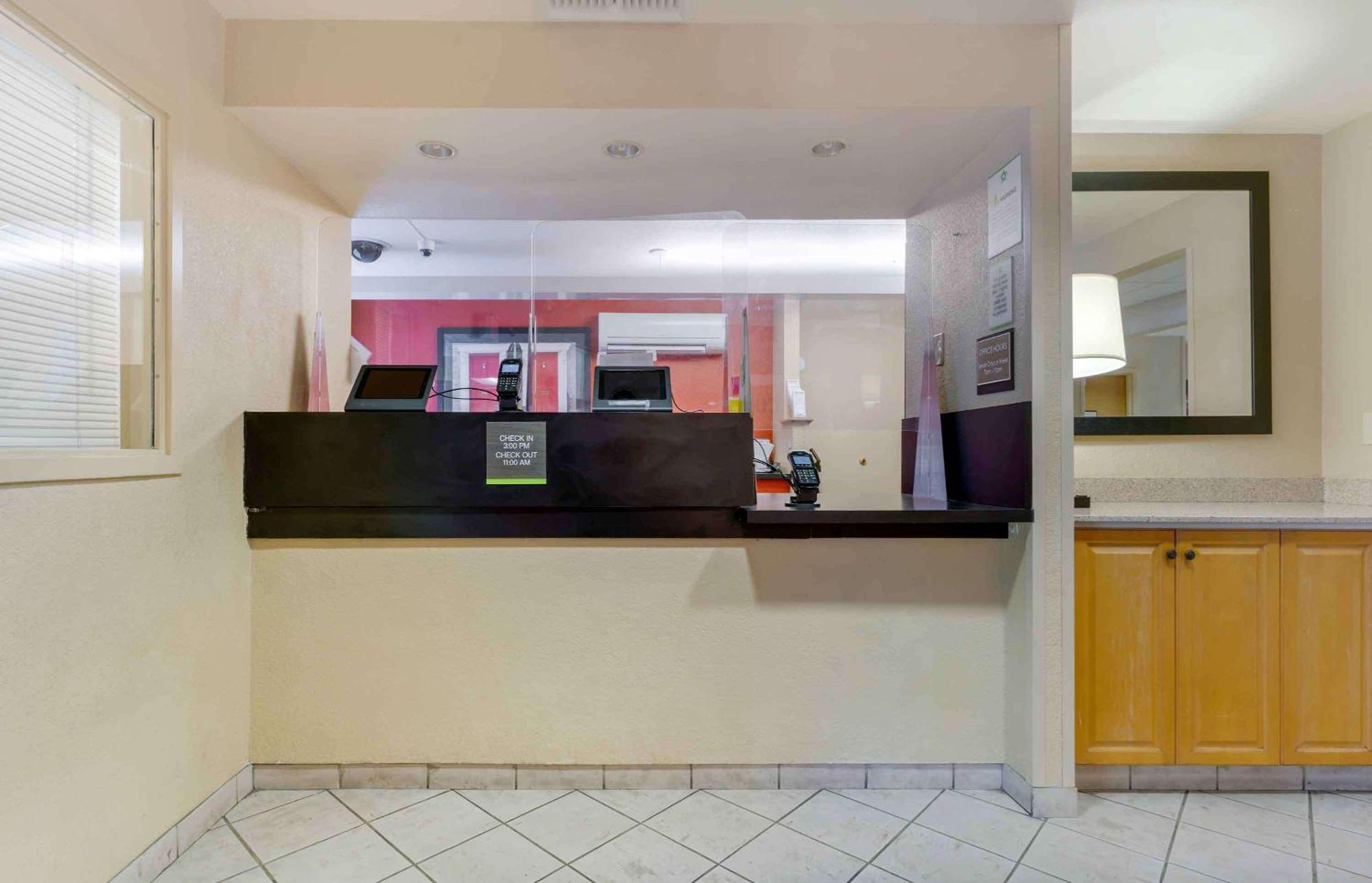 Extended Stay America Suites - Pleasanton - Chabot Dr Exterior photo